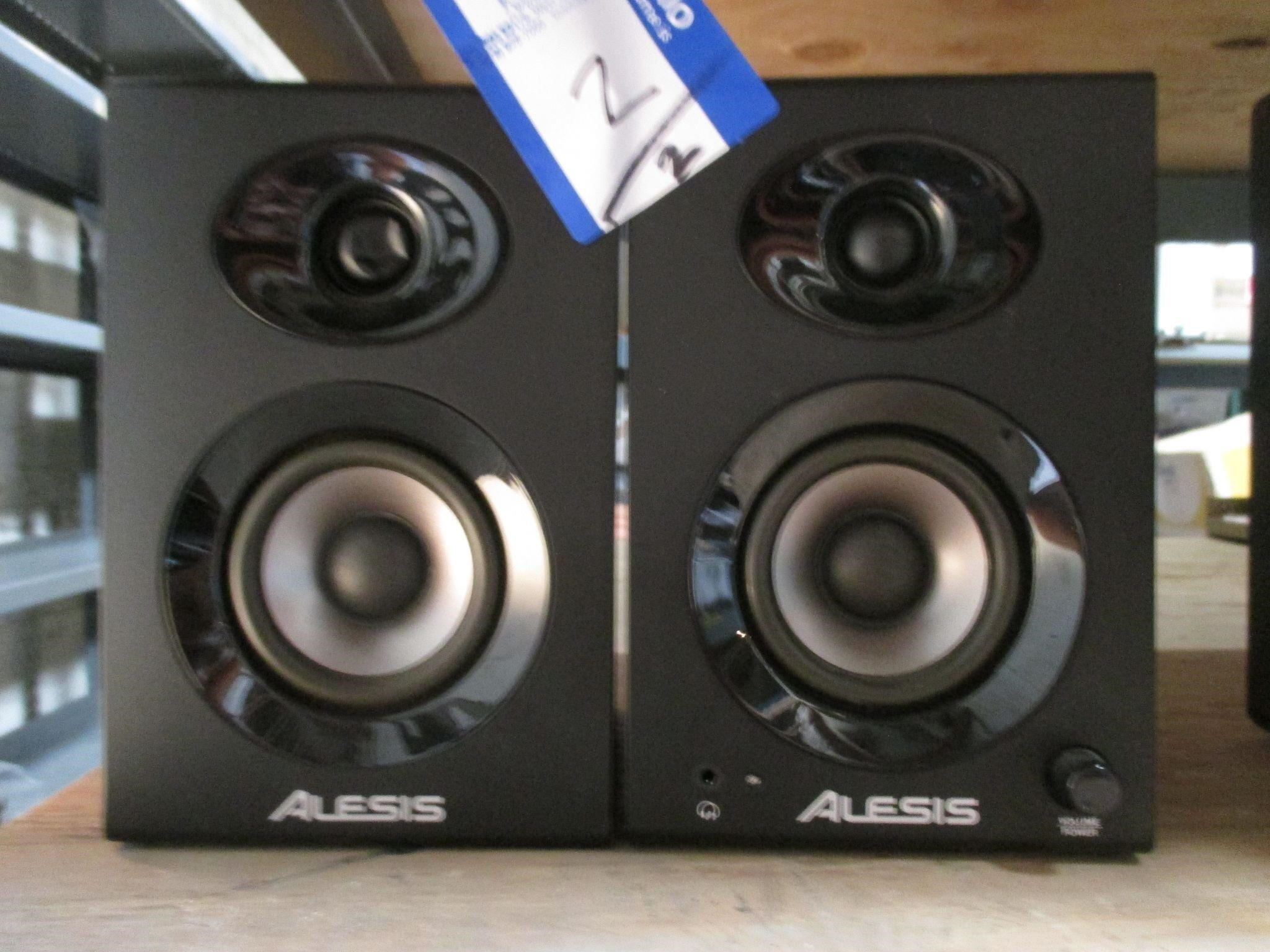 Alesis Qty 2 Elevate 3 powered speakers pair