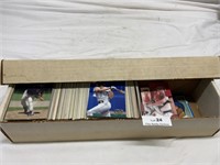 Box of Baseball Start Players. No Commons