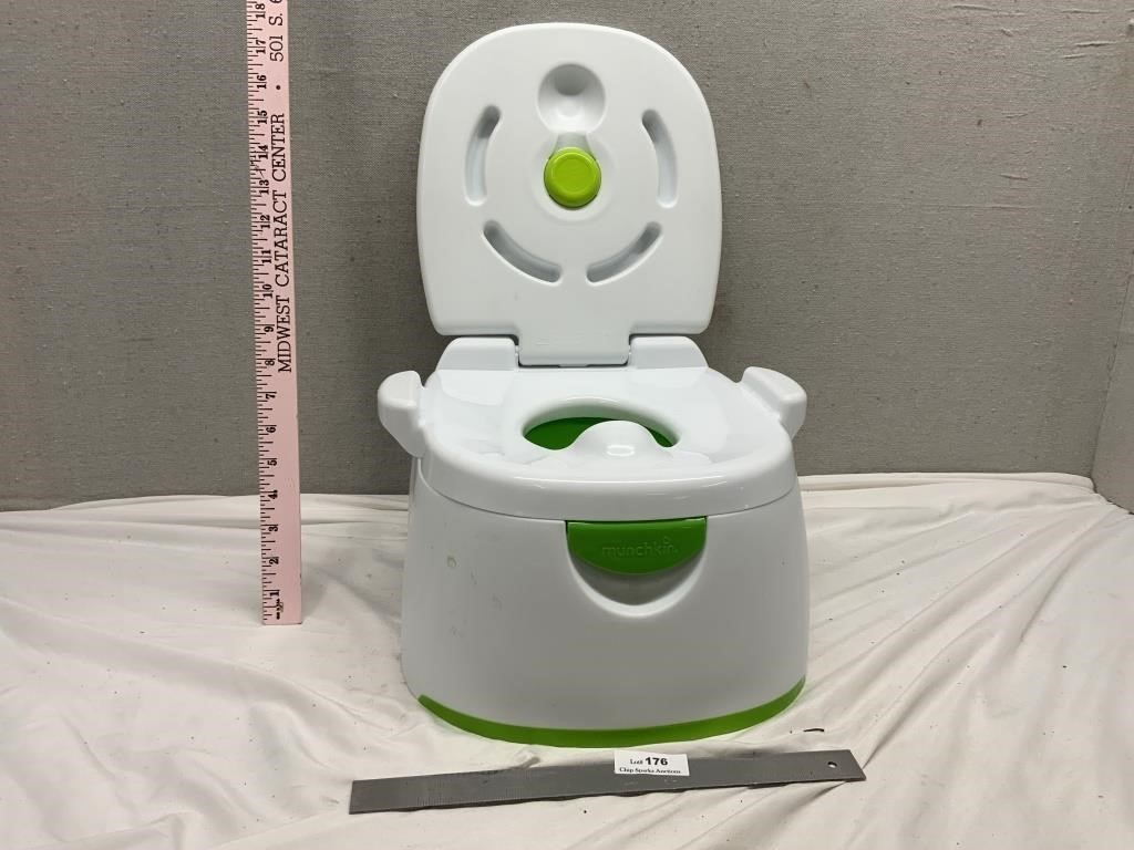 Toddlers Training Potty Chair New!