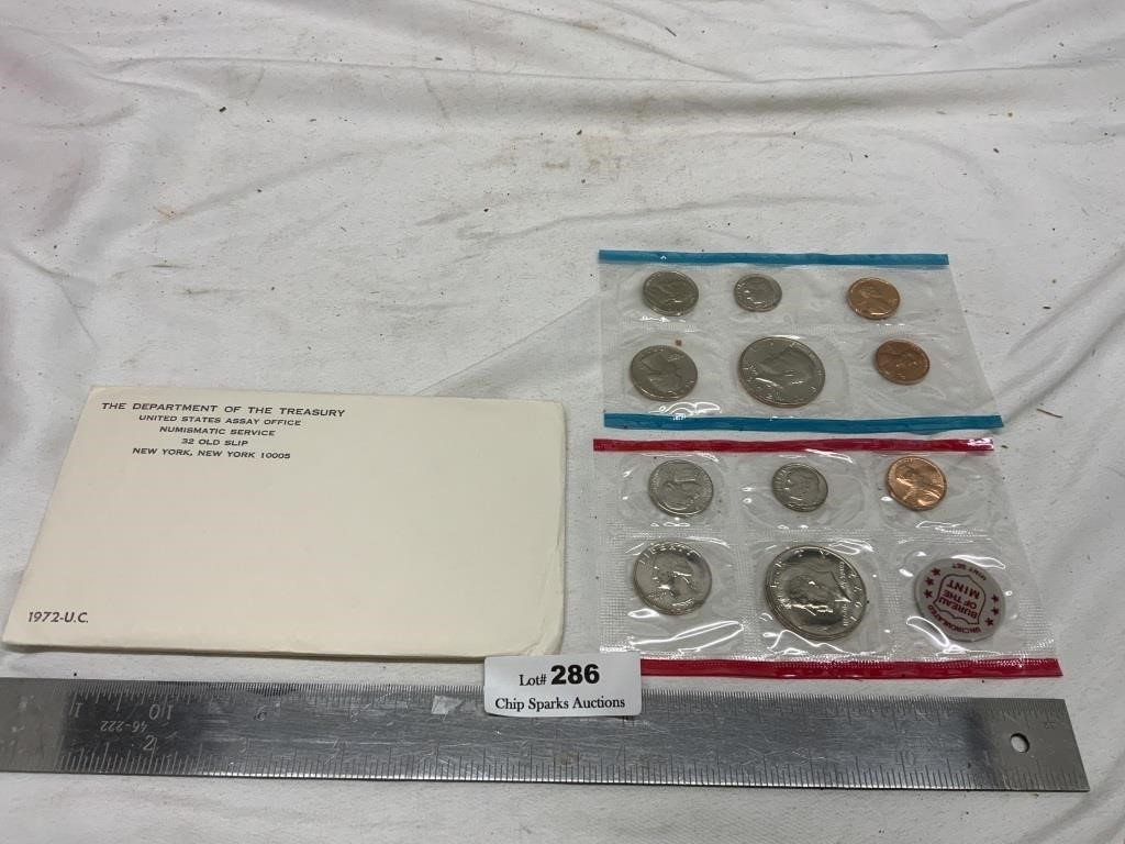Department of the Treasury 1972 UNC Mint Set