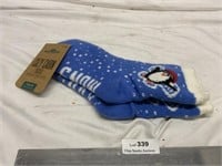 New! Northeast Cozy Cabin Penguin Socks