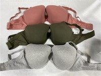 FRUIT OF THE LOOM FABRIC BRAS - SIZE 42DD