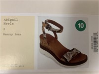 Women's Size 10 Heels (Open Box, New)