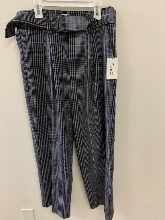 Women's Size 6 Trousers (New)