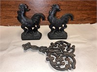 Vintage Virginia Metalcrafters Iron Bookends