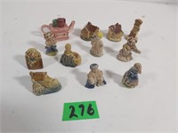 12 Red Rose Figurines