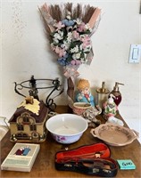 F - MIXED LOT OF HOME DECOR & COLLECTIBLES (G105)