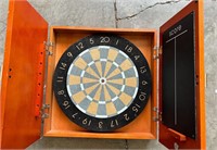 Dartboard with Cabinet in Wooden Case