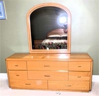 HPL Furn Honey Oak Dresser & Mirror