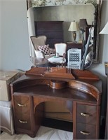 Art Deco Curved  Vanity table with mirror - QF