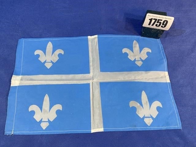 Flag of Quebec, 13" X 8"