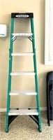 Werner6' Fiberglass Ladder