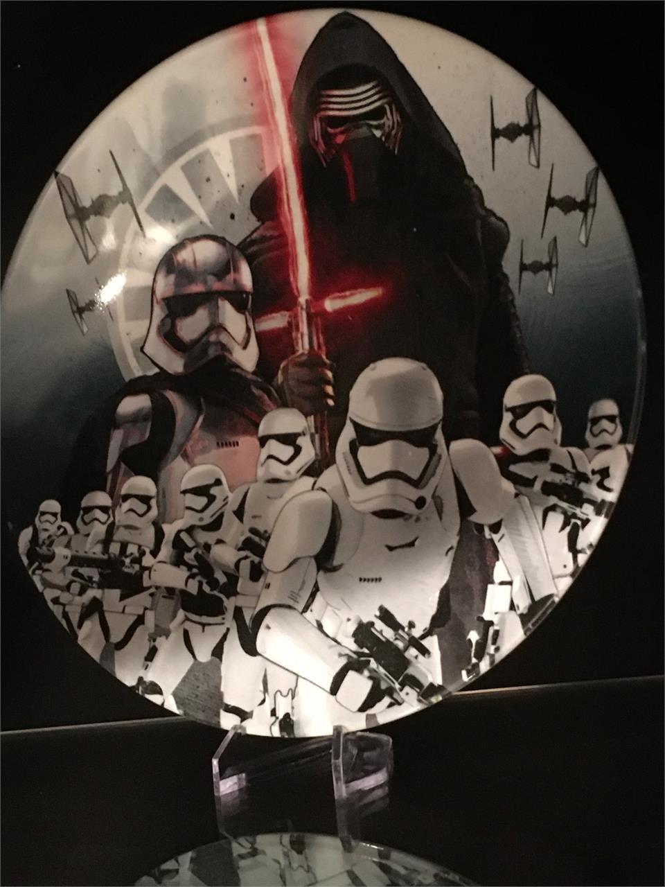 Star Wars action figure plate