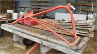3 POINT HITCH BOOM- CHERRY PICKER- WITH ADDED
