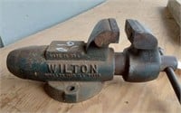 WILTON 4 INCH BENCH VISE
MADE IN USA