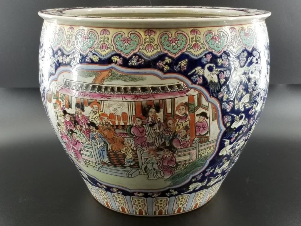 Large hand painted Chinese bowl, possibly mid 20th
