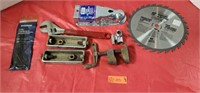 1?" couplers, 10" saw blade, wrench, and more