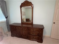 Solid Wooden Thomasville Dresser and Mirror