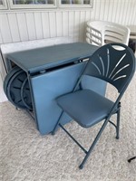 Folding table and 6 chairs