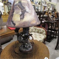 EAGLE TABLE LAMP
