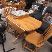 DROP-LEAF DINETTE TABLE W/ 2 CHAIRS