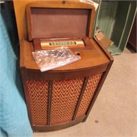 ROGERS MAJESTIC RADIO CASE ONLY