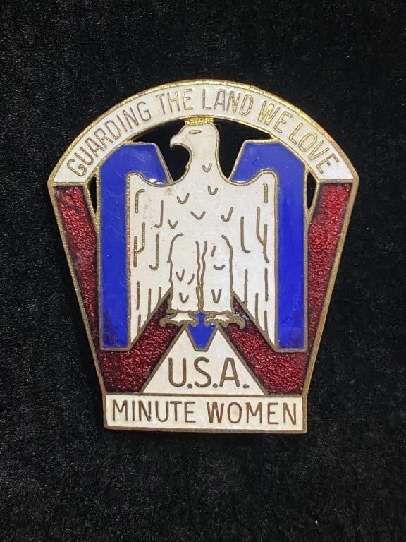 Vintage USA Minute Women Guarding The Land We