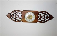 BATTERY-OPERATED WALL CLOCK W/ WOODEN FR
