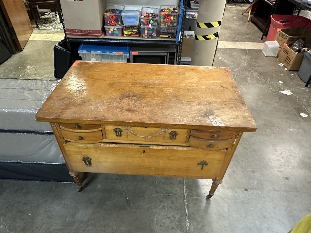 VINTAGE DRESSER