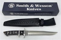 Smith & Wesson Large Fixed Blade Buffalo Horn