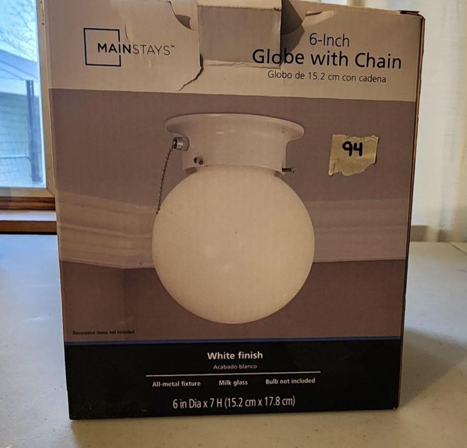 mainstay 6' globe light with string