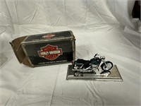 Harley Davidson Motorcycle Model w Box