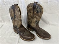 Ariat 10D Nice Condition Cowboy Boots