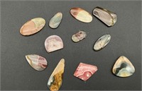 Lot of cut and polished agates