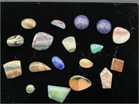 Lot of various cut and polished stones