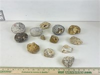 Lot of rocks shown