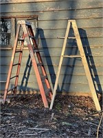 pair of 6 foot step ladders