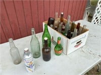 BOX LOT: ASSORTED BOTTLES - WINE, BEER & SODA