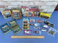 (22 PC) ASSORTED VEHICLES