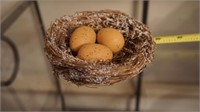 Bird's Nest w/3 Eggs
