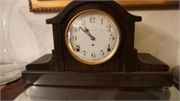 Antique Seth Thomas Mantle Clock w/key