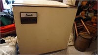 Vintage Avanti Dorm Refrigerator