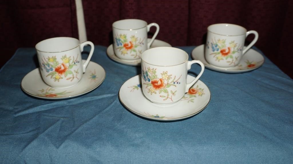 Set of 4 VTG Annabelle Fine China Cups and Saucers