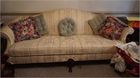 Craftmaster Couch Queen Anne Style