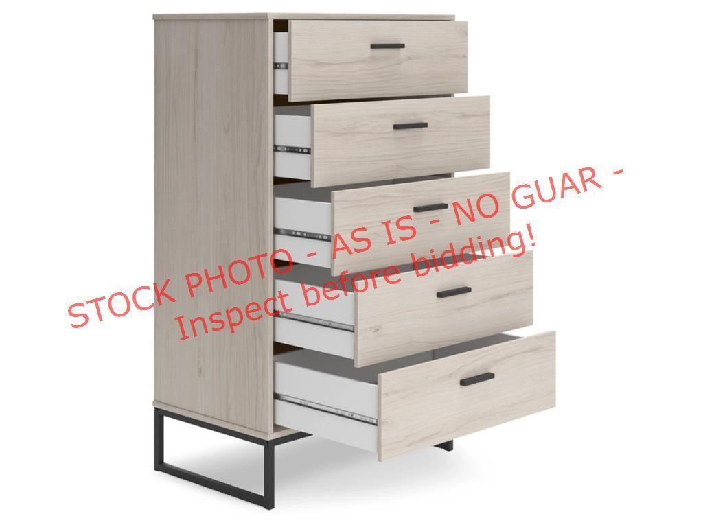 Socalle 30" Chest of Drawers