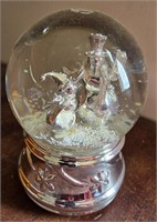 2 Wind Up Musical Christmas Snow Globes