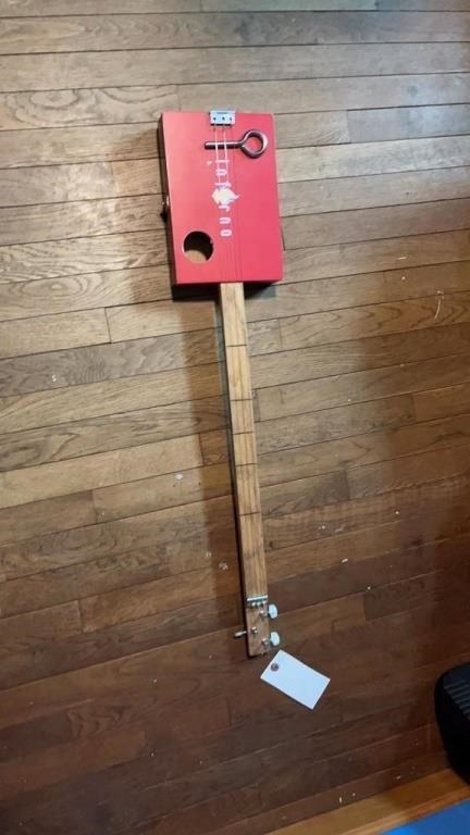 Box guitar/banjo homemade