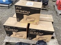 D1. (5) new unused led 36w outdoor lights