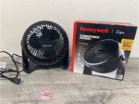 Honeywell Turboforce fan gently used