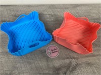 2 7" square silicone air fryer baskets